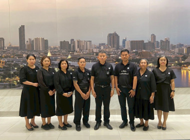 บุคลากรศูนย์ฯ 12 เข้าร่วมโครงการน้อมรำลึกในพระมหากรุณาธิคุณ ... พารามิเตอร์รูปภาพ 9