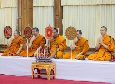 เข้าร่วมพิธีบำเพ็ญกุศลถวายพระราชกุศลแด่สมเด็จพระนางเจ้าสิริกิติ์ พระบรมราชินีนาถ พระบรมราชชนนีพันปีหลวง วาระครบ 100 วัน (สตมวาร) แห่งการสวรรคต ... พารามิเตอร์รูปภาพ 24