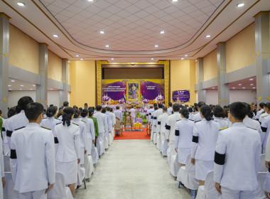 พิษณุโลกจัดพิธีเจริญพระพุทธมนต์และตักบาตรถวายพระราชกุศล ... พารามิเตอร์รูปภาพ 7