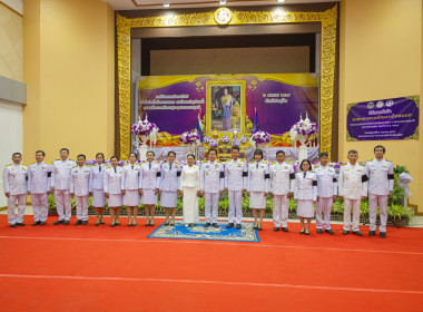 พิษณุโลกจัดพิธีเจริญพระพุทธมนต์และตักบาตรถวายพระราชกุศล ... พารามิเตอร์รูปภาพ 8