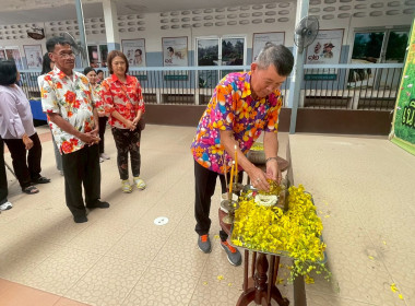 จัดกิจกรรมพิธีเจริญพระพุทธมนต์และทำบุญเลี้ยงเพลพระ ... พารามิเตอร์รูปภาพ 2