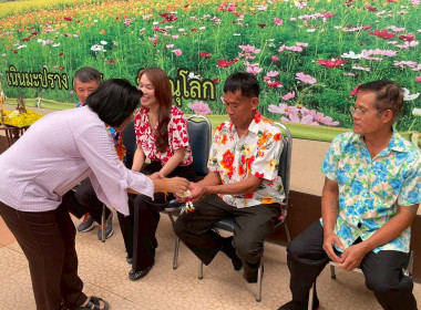 จัดกิจกรรมพิธีเจริญพระพุทธมนต์และทำบุญเลี้ยงเพลพระ ... พารามิเตอร์รูปภาพ 4