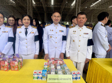 พิษณุโลกประกอบพิธีเจริญพระพุทธมนต์และตักบาตรถวายพระกุศล ... พารามิเตอร์รูปภาพ 8