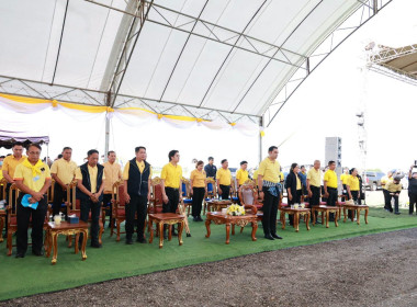 กิจกรรมปลูกต้นไม้เฉลิมพระเกียรติพระบาทสมเด็จพระเจ้าอยู่หัว ... พารามิเตอร์รูปภาพ 6