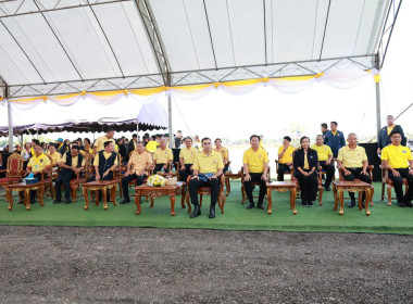 กิจกรรมปลูกต้นไม้เฉลิมพระเกียรติพระบาทสมเด็จพระเจ้าอยู่หัว ... พารามิเตอร์รูปภาพ 7