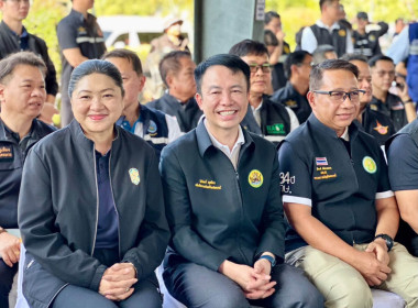 ร่วมต้อนรับ นายสุริยะ จึงรุ่งเรืองกิจ ... พารามิเตอร์รูปภาพ 11
